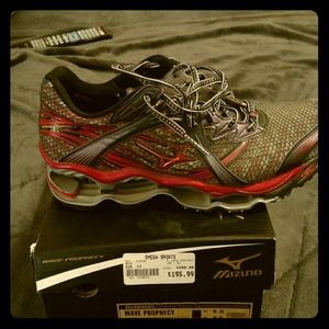 Mizuno Wave Prophecy